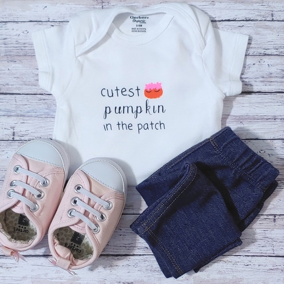 "cutest pumpkin in the patch" onesie - Picture 1 of 1
